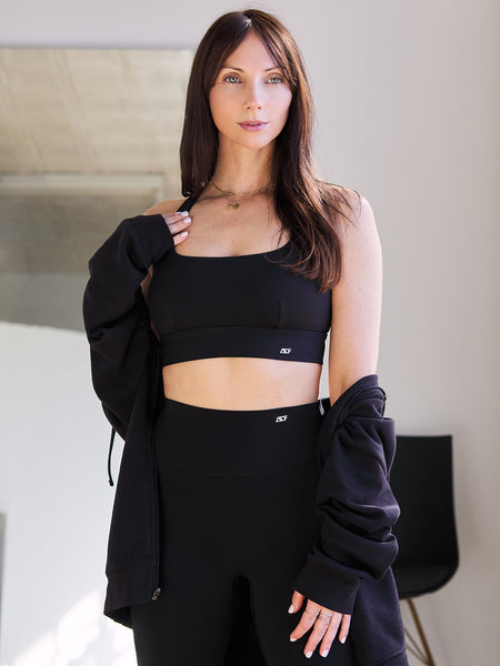 salsation ブラ　Criss-cross bra ダークブルー Criss Cross Keyhole Sports Bra | Navy – southernsaint